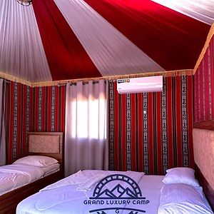 Budget King Room